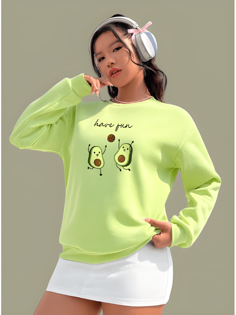 Loose fit Round Neck Sweatshirt (1) Loose fit Round Neck Sweatshirt