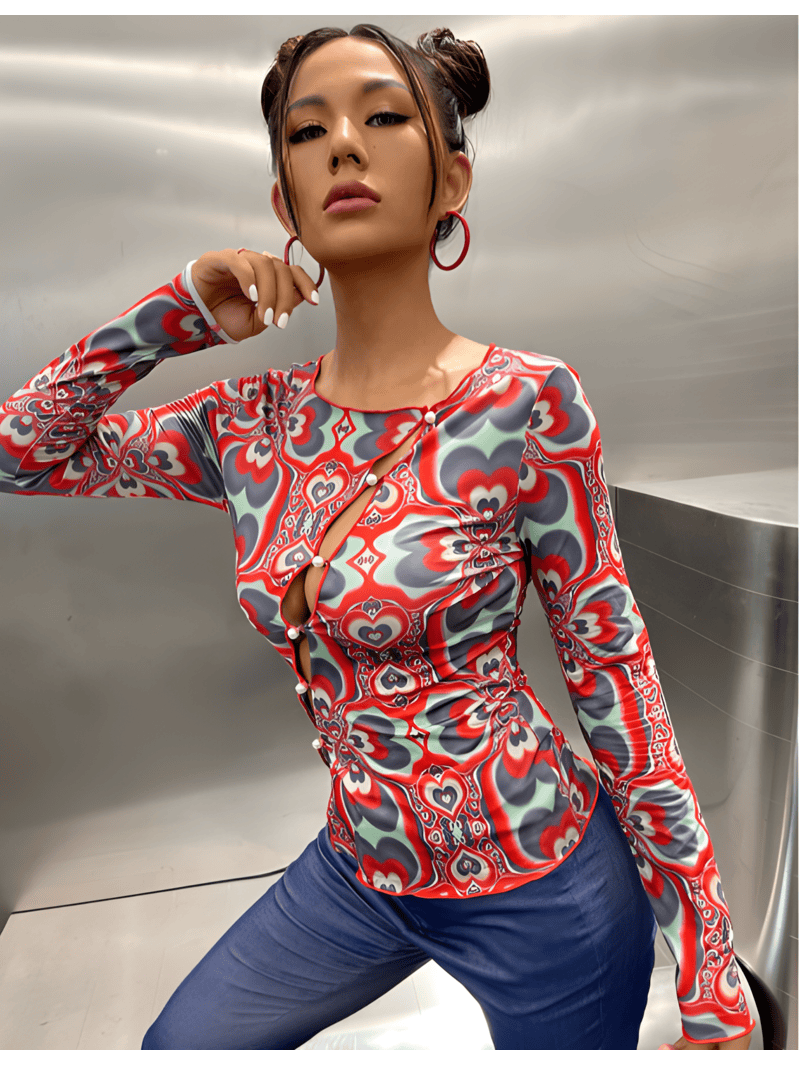 Front cut-out long sleeve top Front cut-out long sleeve top