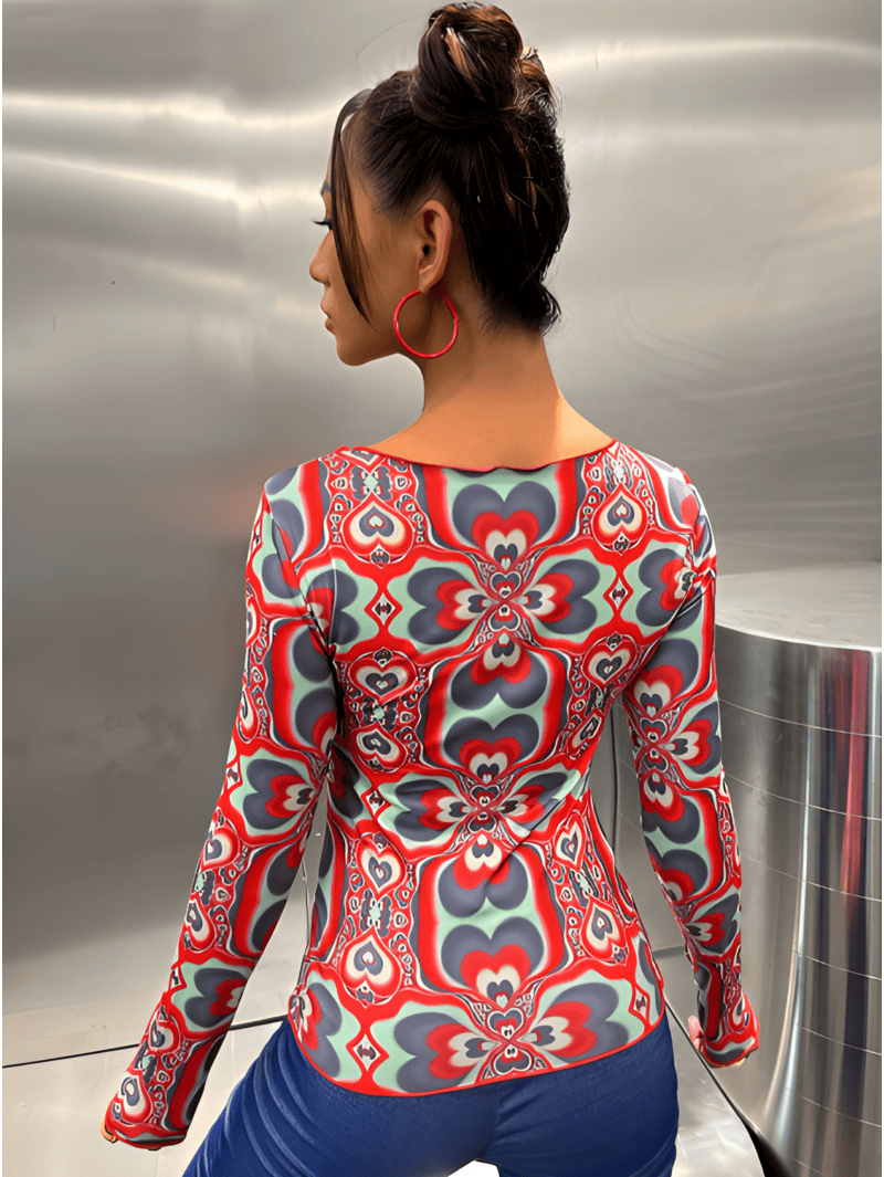 Front cut-out long sleeve top Front cut-out long sleeve top